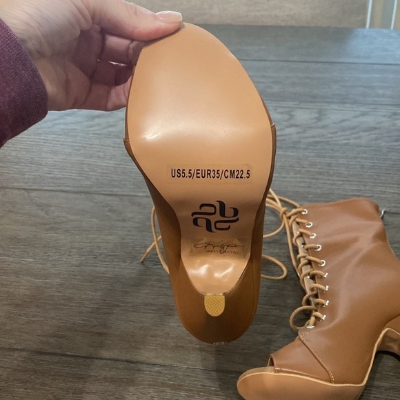 NWT BURJU Moment Nude Open Toe Lace Up Ankle Boots | Size 5.5 - Picture 4 of 12